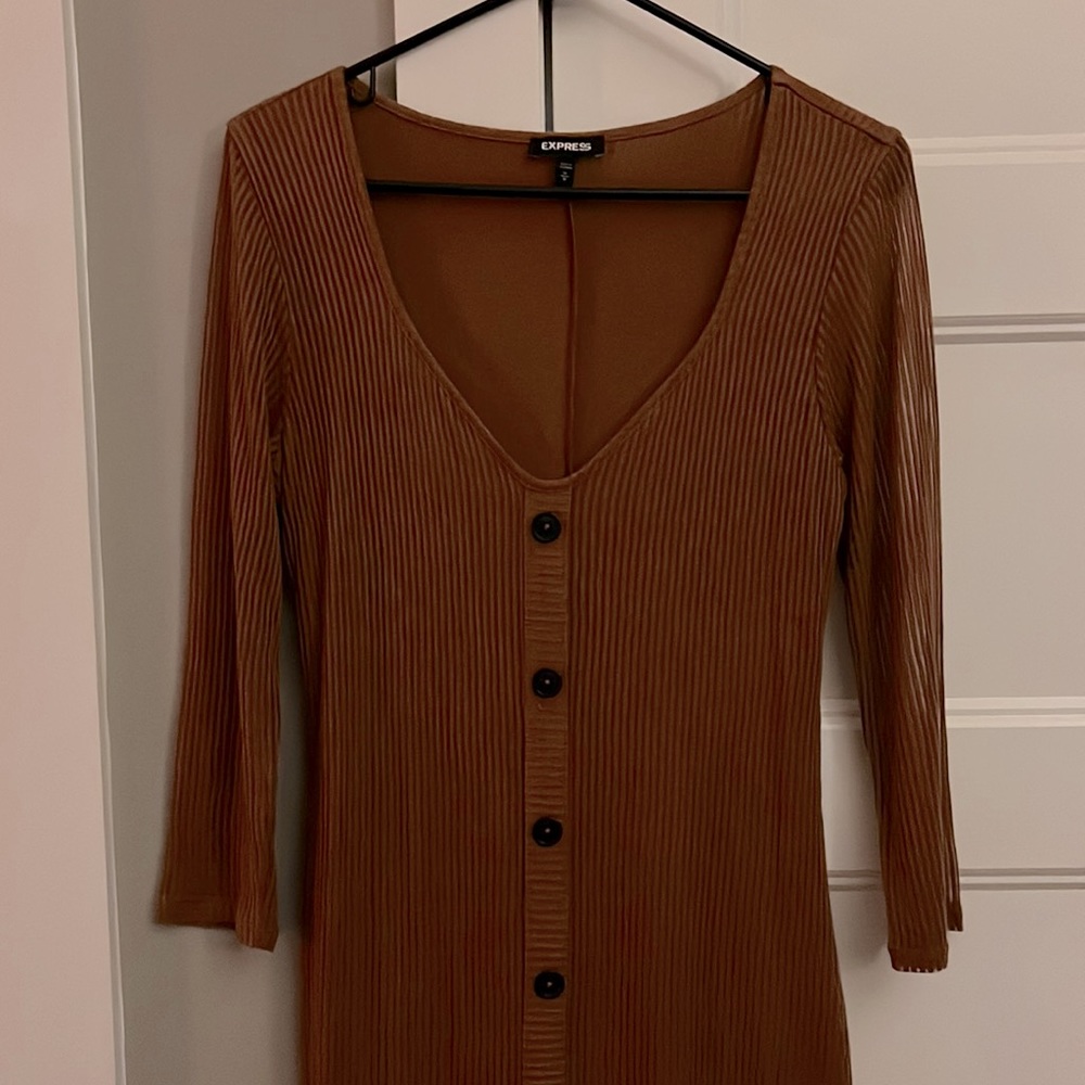 Express button down dress. - Picture 2 of 5